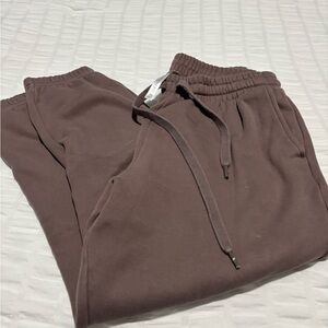 Fabletics Cocoa Brown Sweatpants